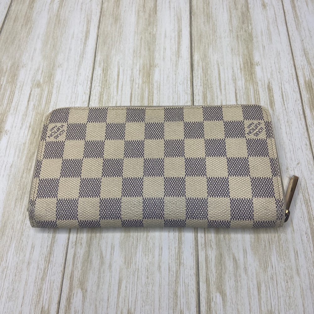 🎀Louis Vuitton Azur Zippy Wallet 🎀
